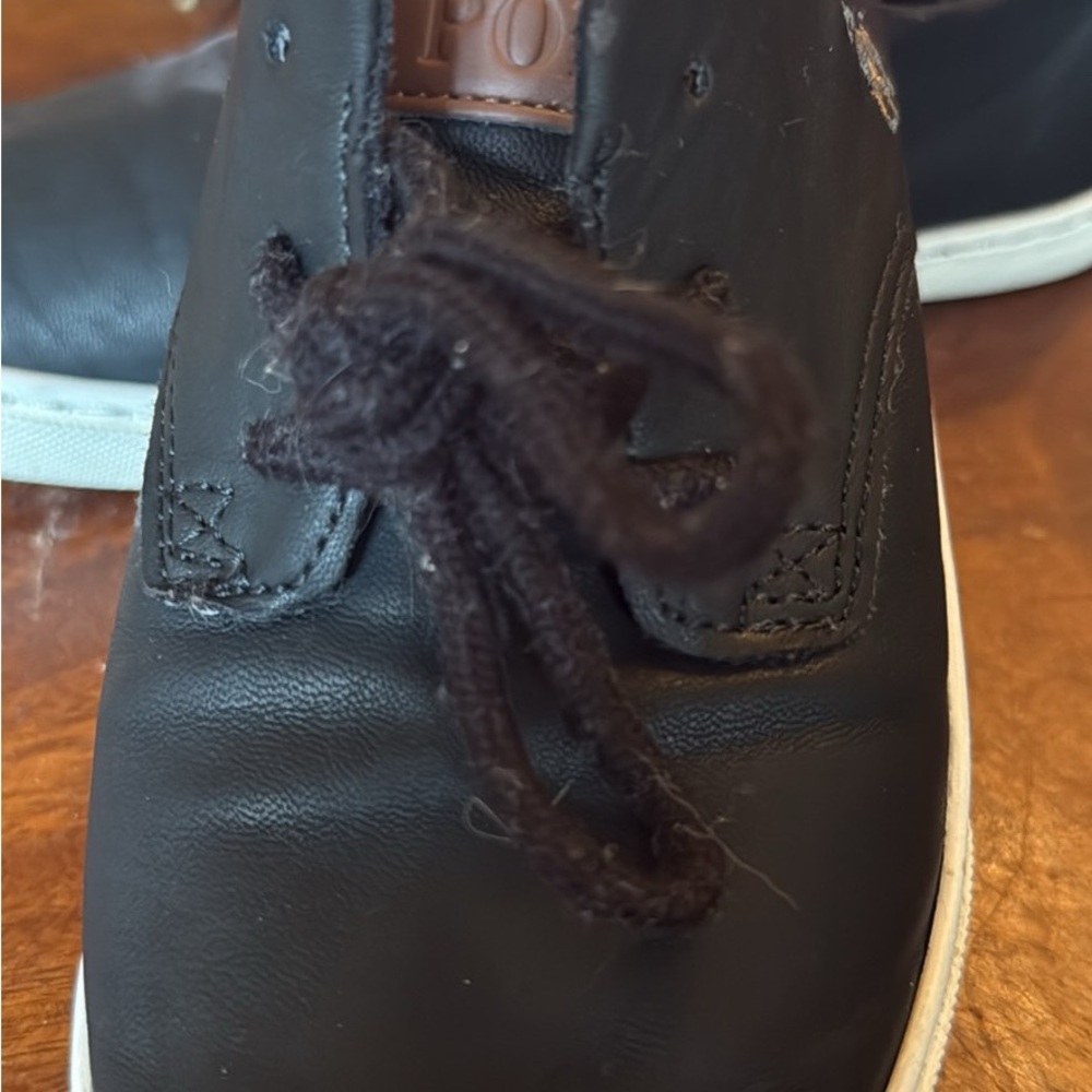 Ralph Lauren boys Black Leather Sneakers - Picture 2 of 3